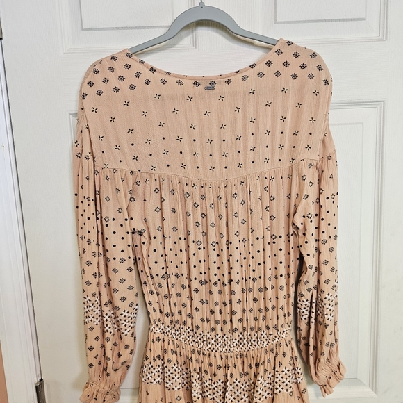 O'Neil Amaryn Mini Dress Ballon Sleeve Vneck Bohemian Dress - Picture 5 of 9